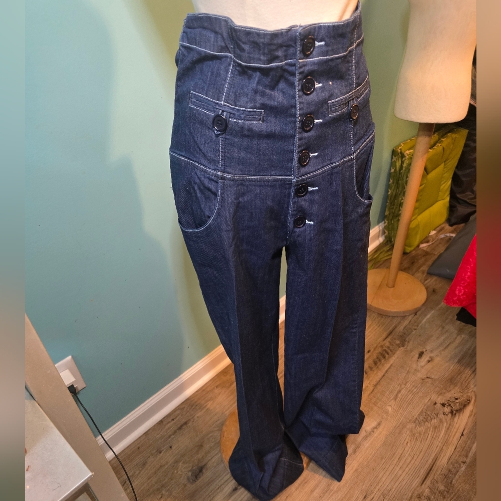 High-Waisted Y2K Akademiks Jeans - Picture 6 of 7